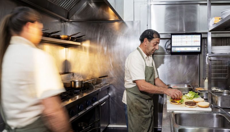 07_SIDES Kitchen Hero Image